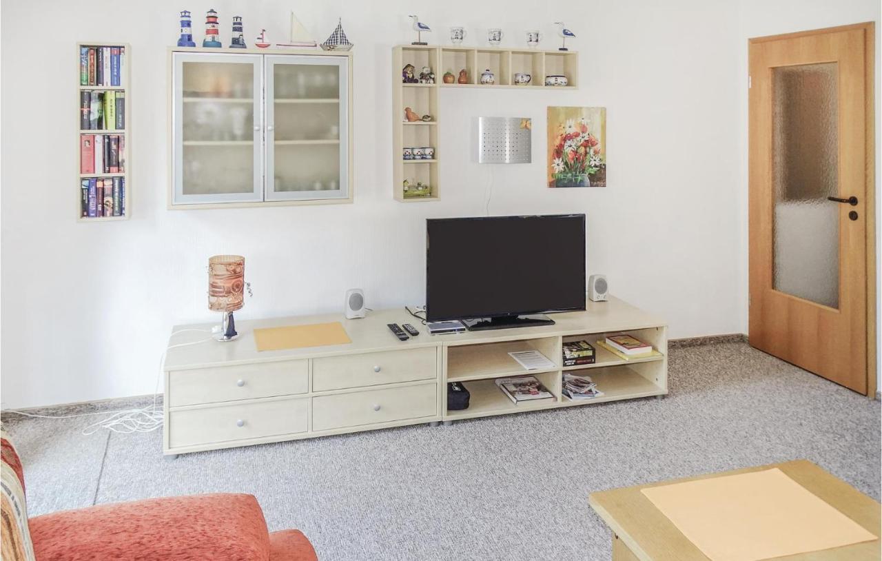 Beautiful Apartment In Buesum Ot Westerdeichs, Exterior photo